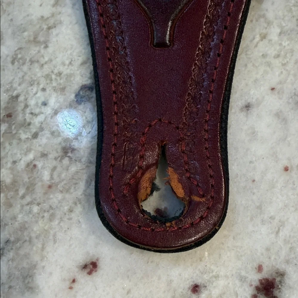 Elegant Black and Brown Leather Belt